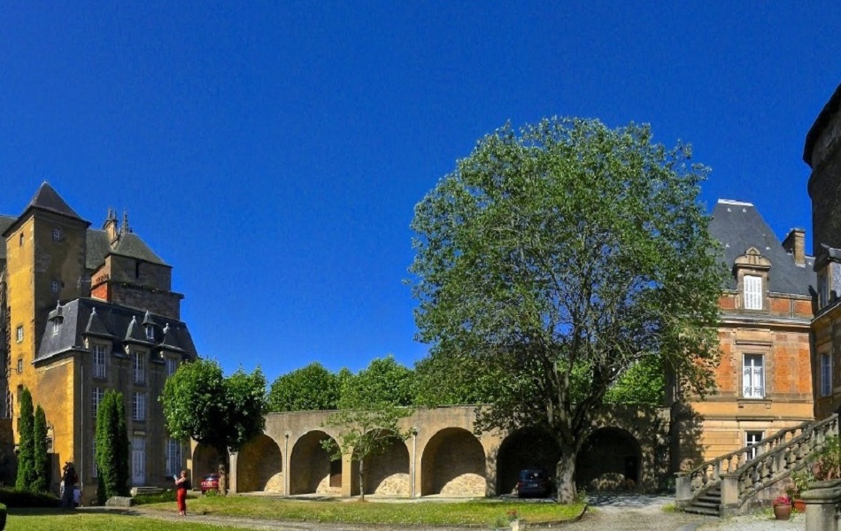 Достопримечательности г. Родез - Дворцово-парковый комплекс Ciutat de Rodes de Roergue
