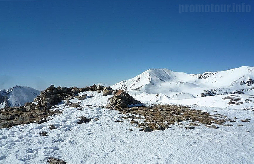 Восточные Пиренеи. Горы. Пик де ля Дона (Pic de la Dona). Высота: 2702 м.