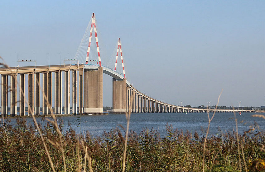 Река Луара (Loire): мост Сен-Назер (Pont de Saint-Nazaire)