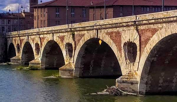Мост Пон-Нёф в Тулузе (Le Pont Neuf de Toulouse)